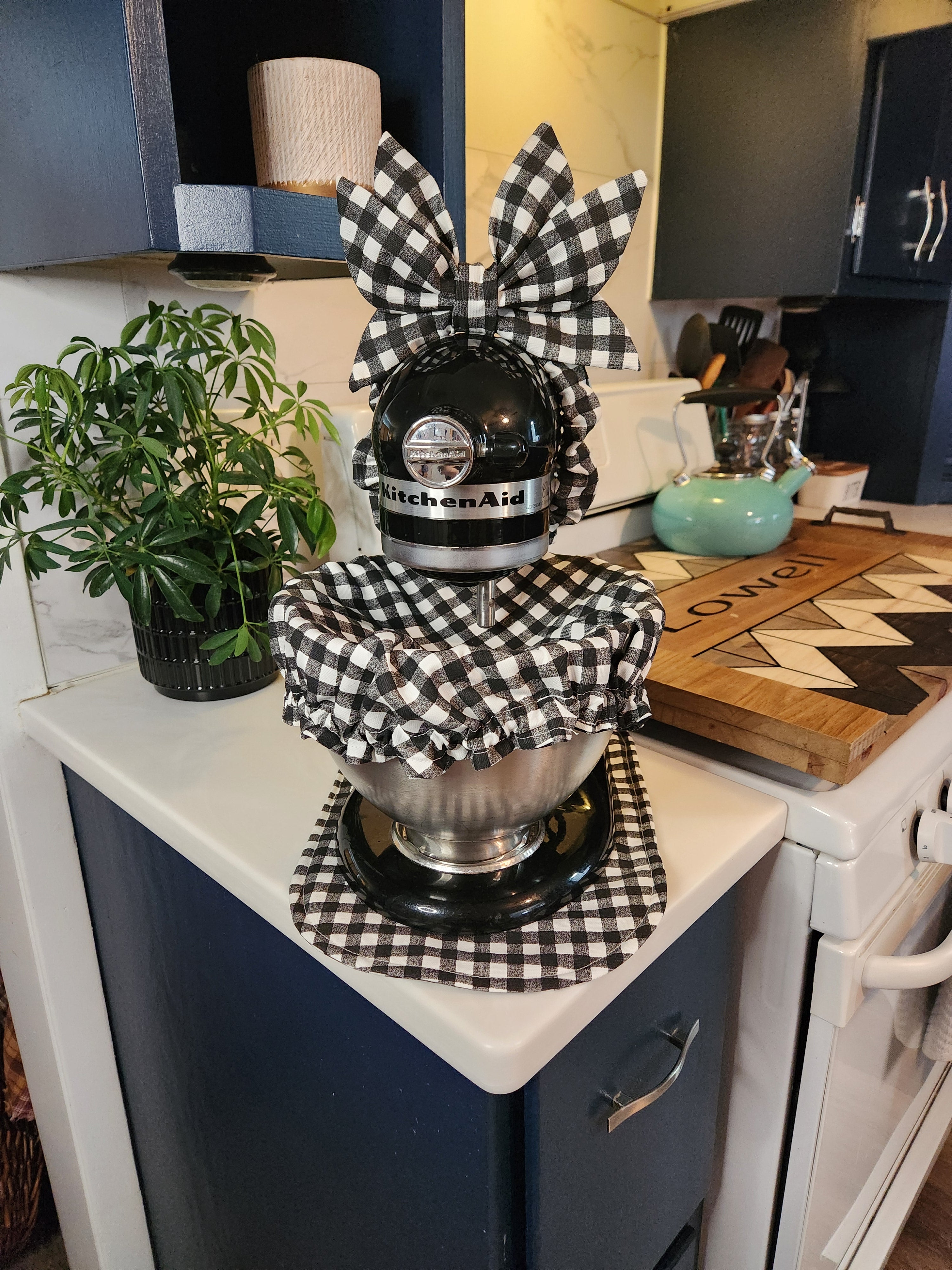 Black Mini Buffalo Check Stand Mixer Outfit with Appliance Pad, Bowl Cover, and Bow