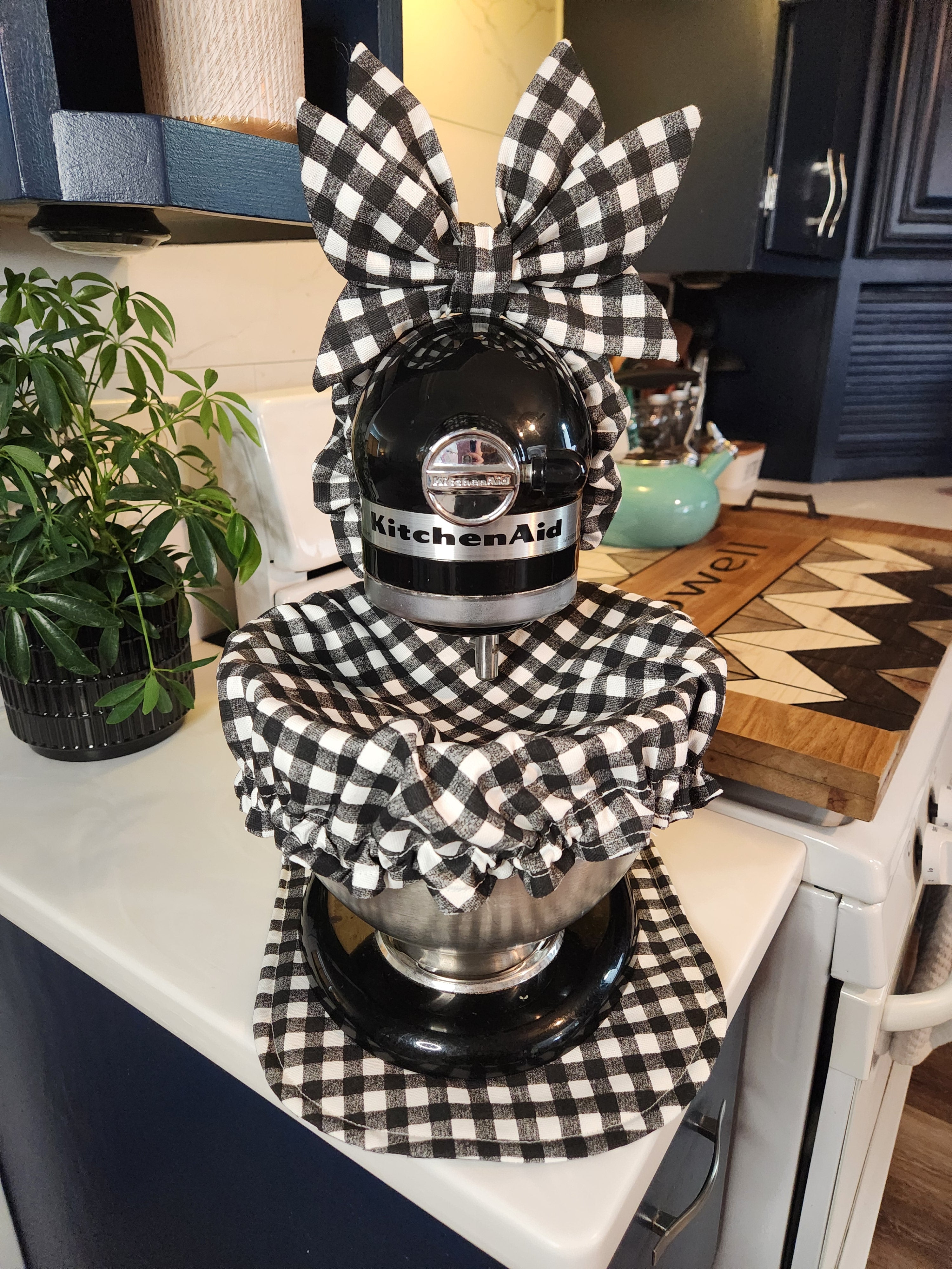 Black Mini Buffalo Check Stand Mixer Outfit with Appliance Pad, Bowl Cover, and Bow