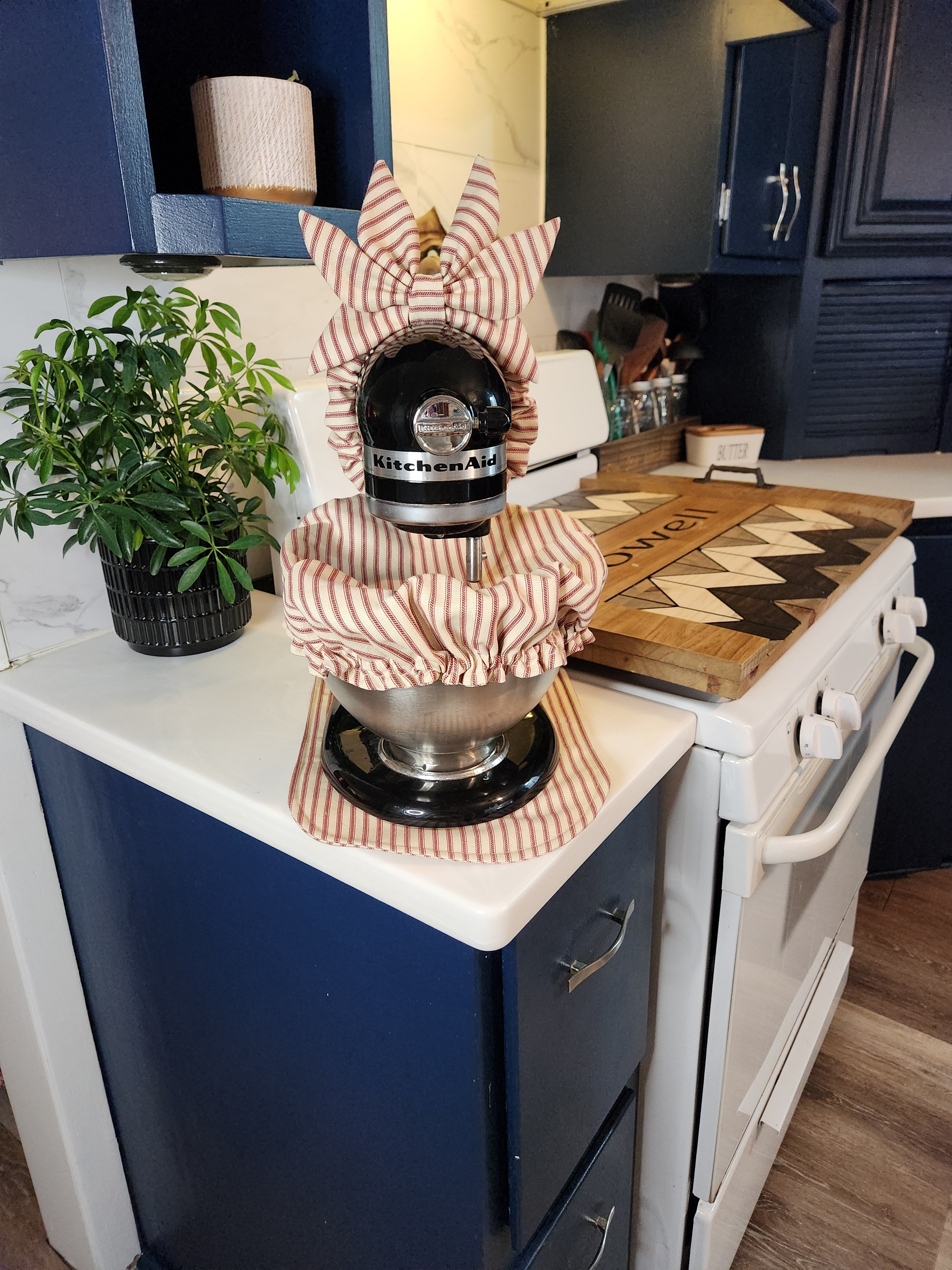 Red Stripe Stand Mixer Outfit with Appliance Pad, Bowl Cover, and Bow